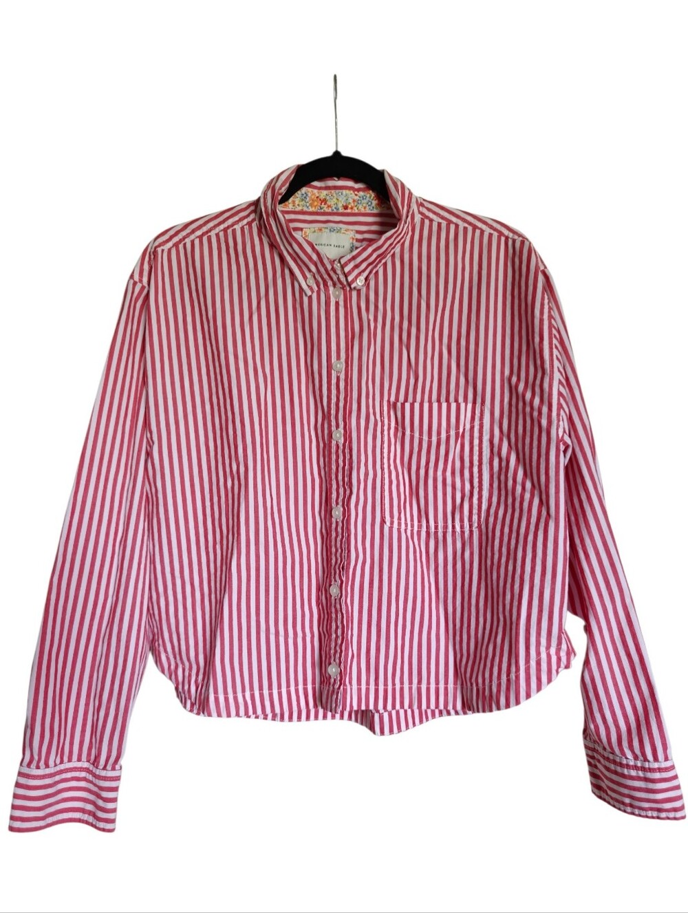 American Eagle Outfitters Pink and White Striped Button-Down Shirt Size L